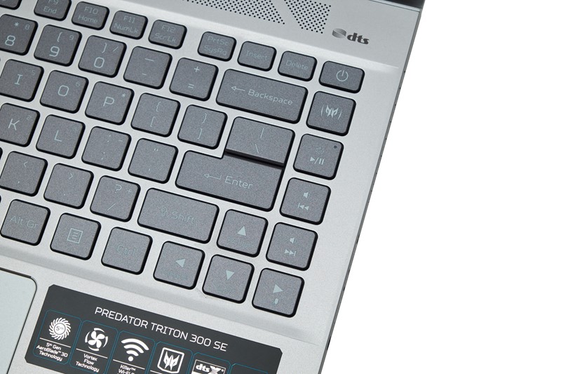 Tipkovnica je proširena dodatnim stupcem s kontrolama multimedijskih aplikacija