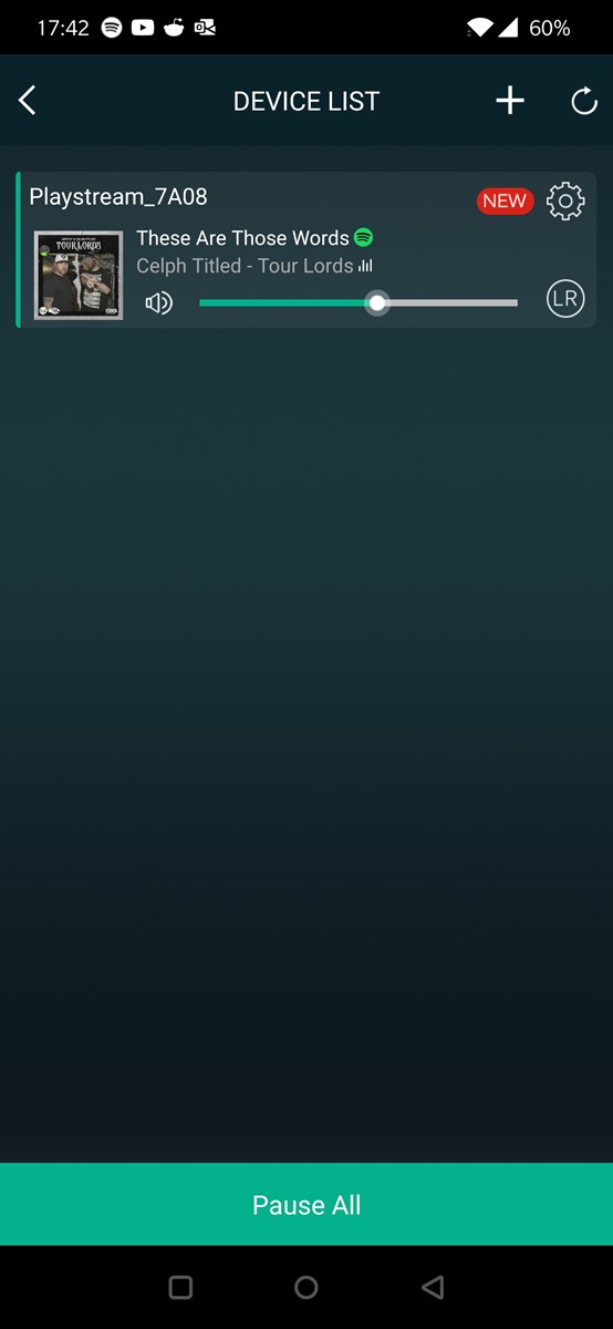 Aplikacija, dostupna za Android i iOS, intuitivna je i radi brzo. Omogućuje pristup raznim glazbenim servisima, lokalno pohranjenoj glazbi (UPnP/DLNA), i tisućama lokalnih i svjetskih radiopostaja. Tu su i neke zgodne dodatne funkcije, poput namještanja tajmera za spavanje i alarma
