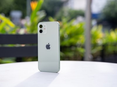 Apple u Francuskoj izdaje ažuriranje koje će riješiti problem zračenja iPhonea 12