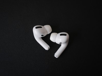 Appleovi AirPodsi moći će snimati zvuk u studijskoj kvaliteti i kontrolirati kameru