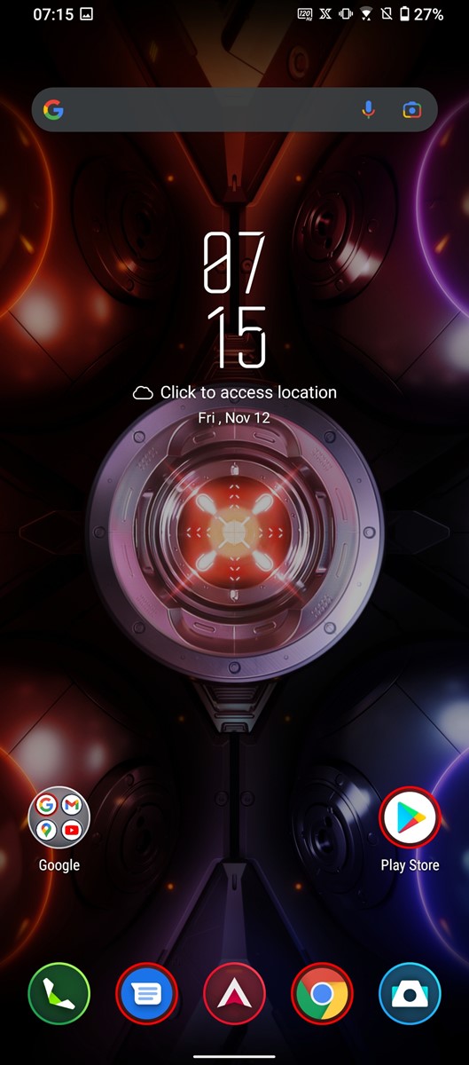 Sučelje ROG UI odgovara općenito stilu uređaja, ali se izgled operativnog sustava može promijeniti i u Asusovu umjereniju Zen UI temu