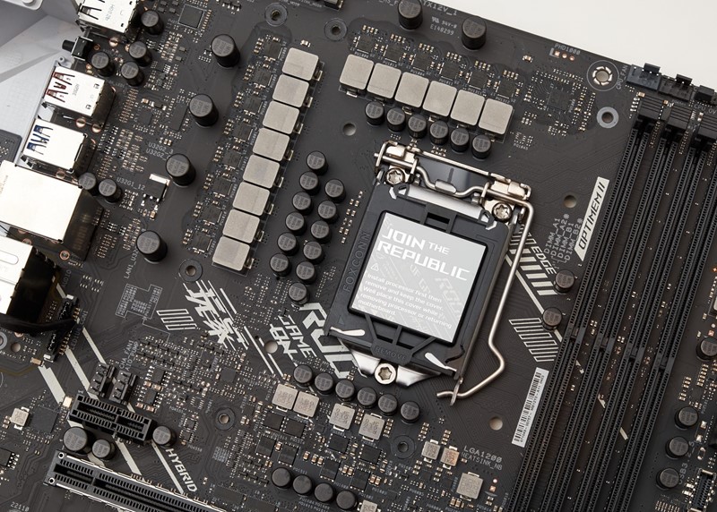 Za napajanje jezgri procesora određeno je 12 faza temeljenih na DrMOS-ovima. Ostatak je raspoređen na integriranu grafiku i kontrolere integrirane u procesor