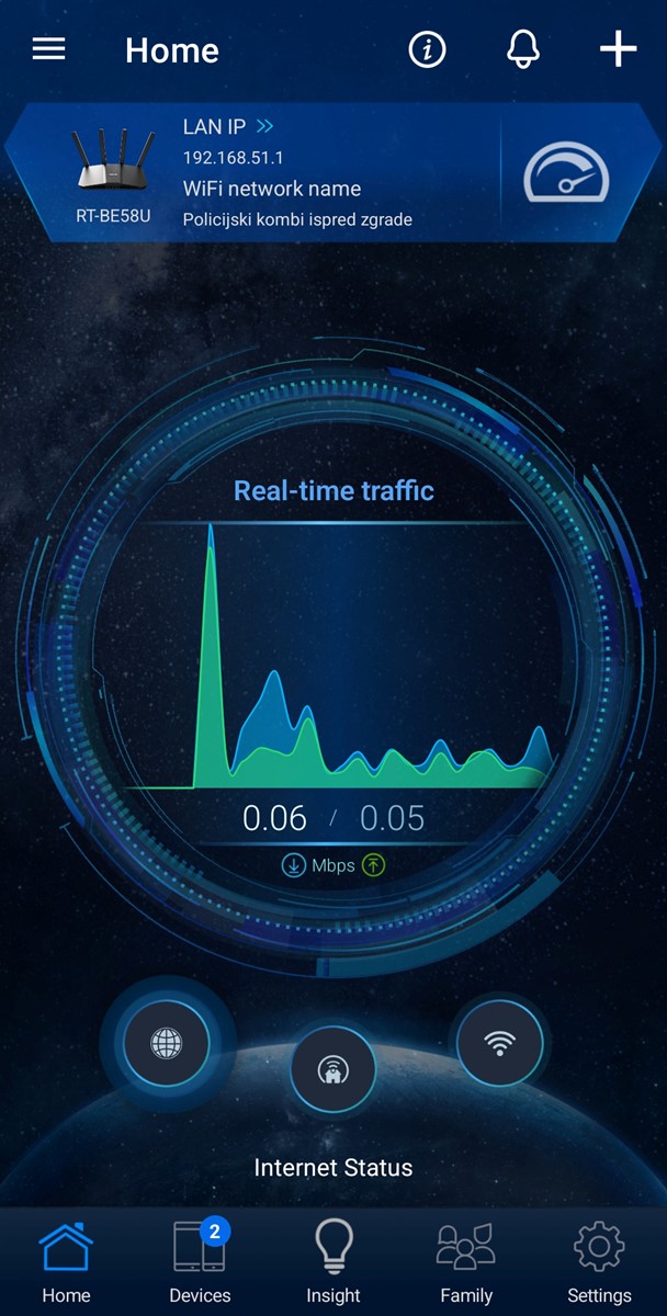 Mobilna aplikacija Asus Router vodi nas kroz kratki postupak inicijalne konfiguracije routera, a također se može iskoristiti i za sva naknadna namještanja, kao i za nadzor rada. Pomoću nje, routeru se može pristupiti s udaljene lokacije, dakle, kad se ne nalazimo unutar kućne mreže