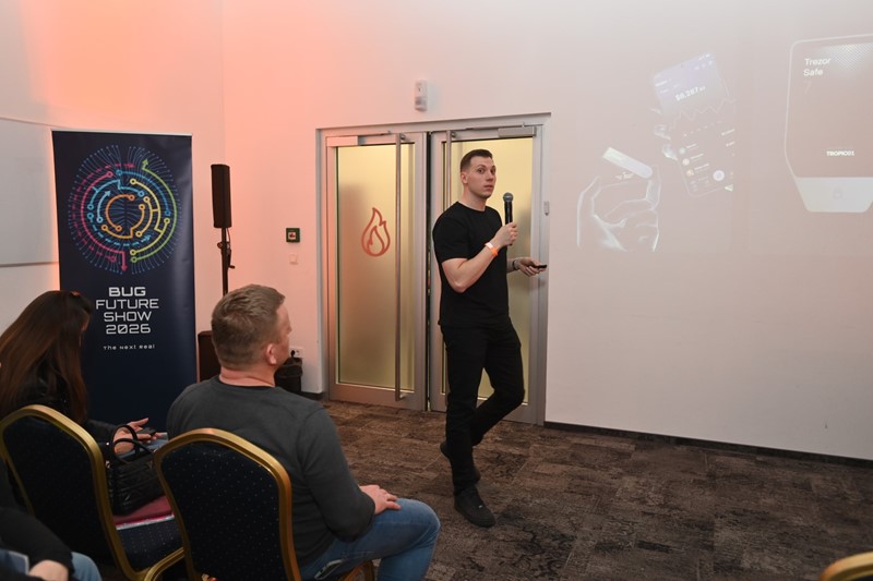 Denis Buketa (Solflare) predstavio je Solflare Shield, hardverski novčanik smješten na pasivnu NFC karticu