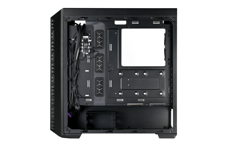 Na desnoj strani kućišta nalaze se kontroler za četiri ARGB ventilatora i pomični kavez za diskove, koji se prema potrebi može izvaditi. Prostora za sakrivanje kabela je dovoljno, a izvući ćete se i ako ste lijeni – jednostavno ih možete nagurati ispod pokrova napajanja