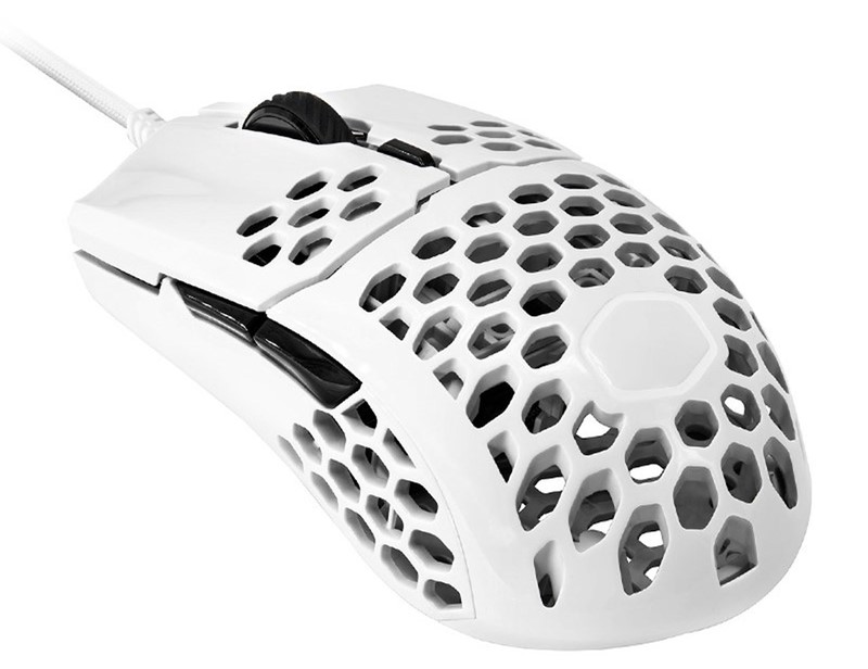 Osim u mat crnoj, MM710 dostupan je i u sjajnoj bijeloj izvedbi, koja je pod prstima nešto drugačija – crni model čini nam se stabilnijim