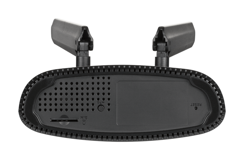 SIM kartica ubacuje se u utor na donjoj strani routera. Tu se također nalazi tipka WPS i rupica za resetiranje postavki