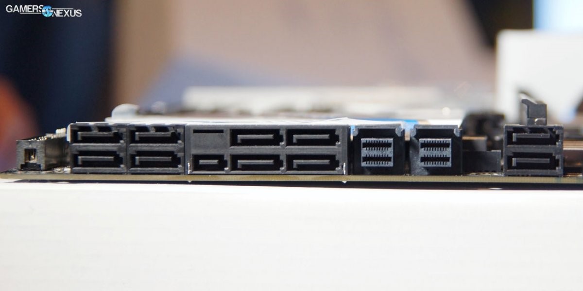 Разъем v2. U.2 SSD. U2 разъем SSD. U.2 SATA. U.2 SSD разъём.