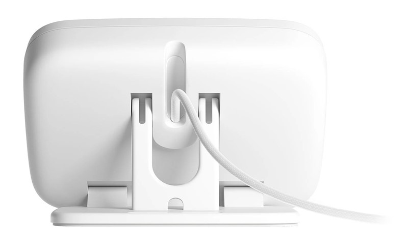 USB-C kabel je fiksiran za Stream Deck Neo, što smatramo njegovim najvećim nedostatkom. Također, neugodno je kratak – svega 90 centimetara. Mnogi korisnici morat će nabaviti produžnim USB-C kabel ili USB hub