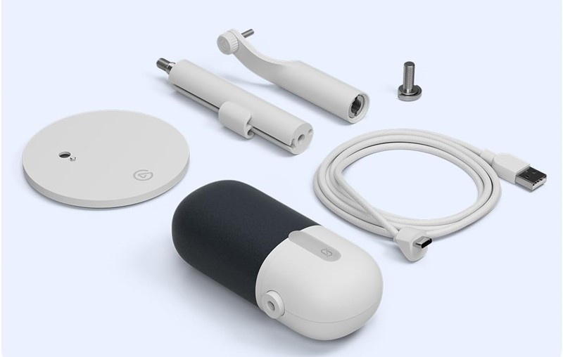 Ovo se dobije u paketu – sâm mikrofon, stalak u dijelovima i USB kabel