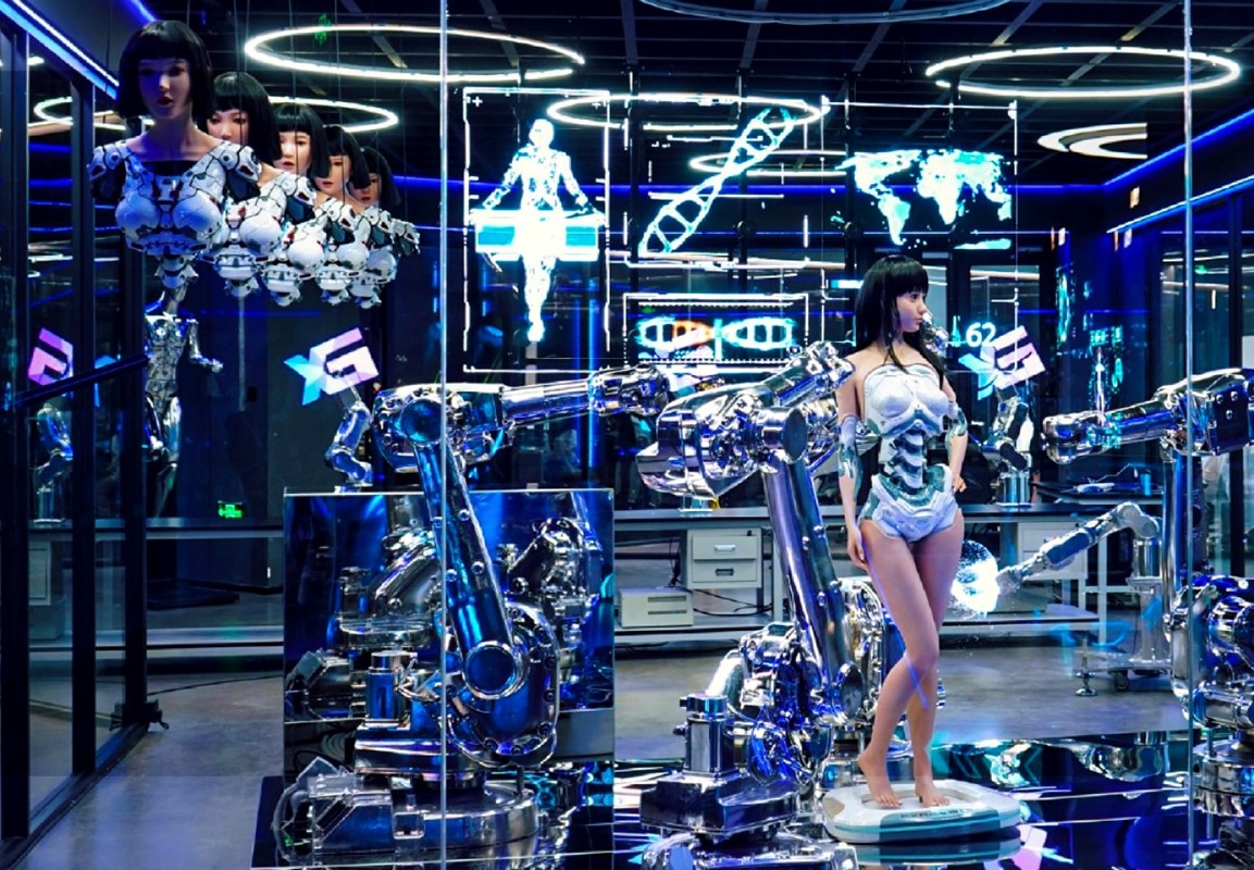 Kineska tvrtka ExRobots specijalizirana je za izradu učinkovitih i prijateljski nastrojenih pametnih humanoidnih robota 📷 ExRobots