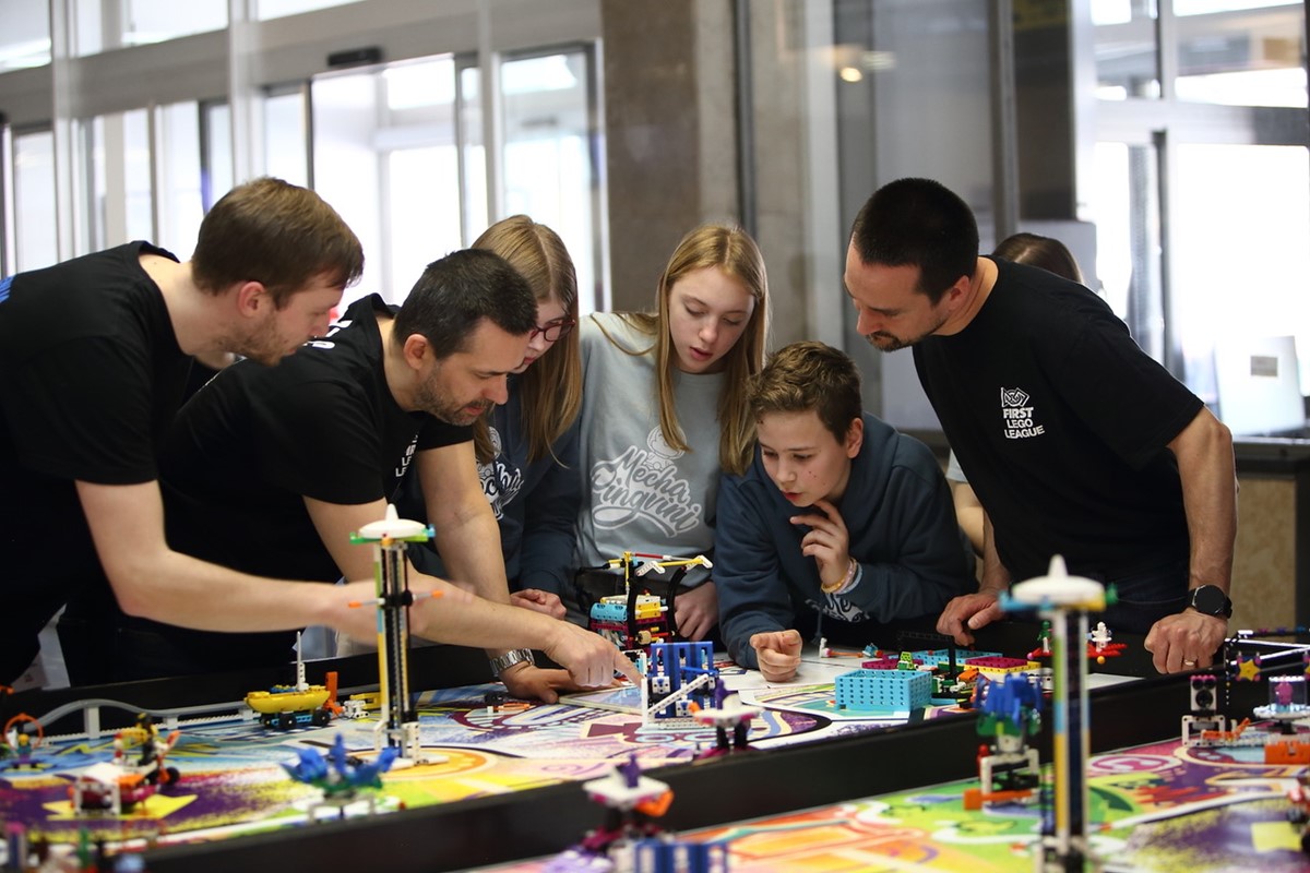 FIRST LEGO League 📷 Foto: HROBOS