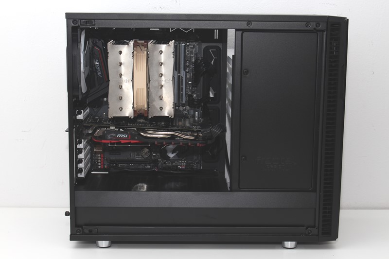 Modularnost je definitivno najjača strana ovog kućišta. Dobar dio unutrašnjosti moguće je prilagoditi potrebama vlastite konfiguracije