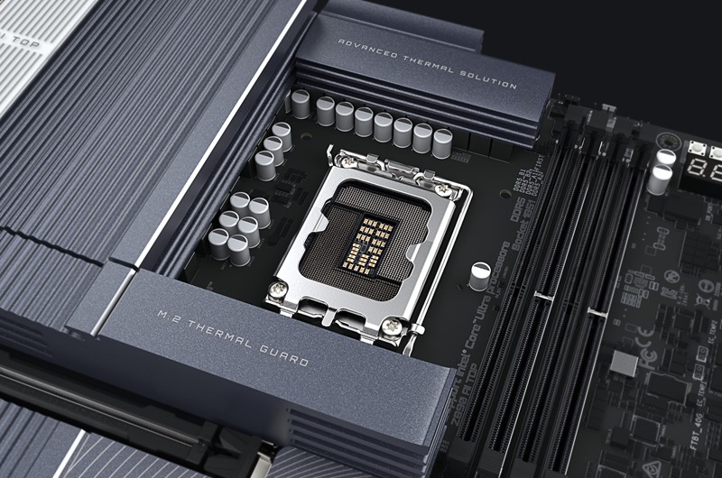 VRM naponski sklop okružen je golemim hladnjacima vizualno čistog dizajna, a svoj posao obavljaju odlično