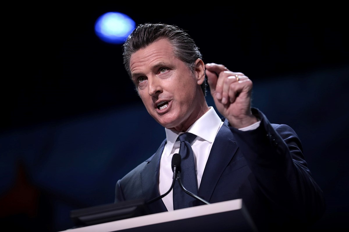 Guverner Kalifornije Gavin Newsom 📷 Gage Skidmore, CC BY-SA 2.0