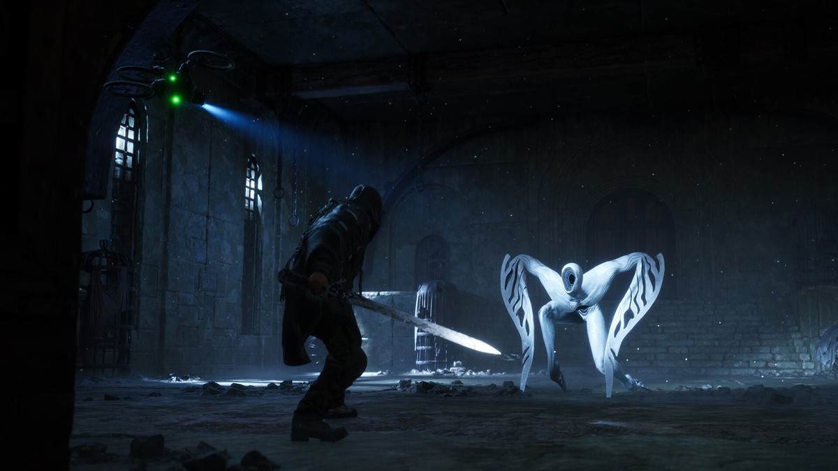 Noćni leptir – Premda dolaze u raznim oblicima, protivnici su previše slični da bismo pamtili obrasce njihova ponašanja, no oni su ionako samo sporedna smetala, dok je rješavanje priče pravi i jedini izazov