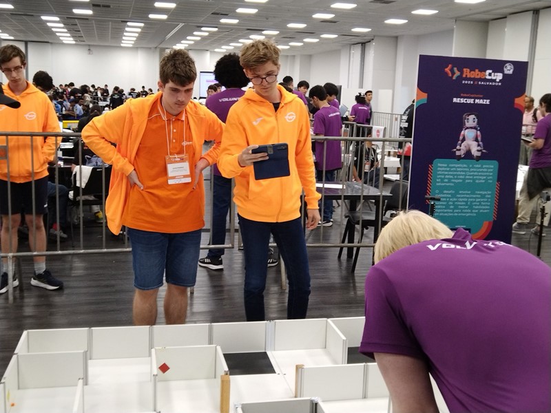 Gebruder Weiss CRO Team 📷 HROBOS