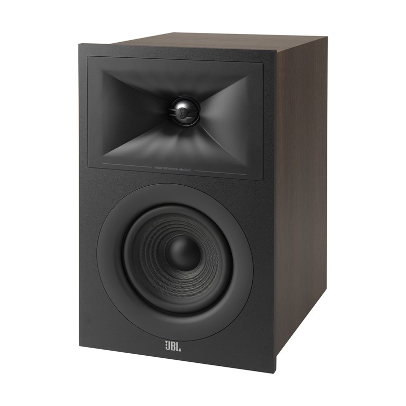 Kutija punog imena JBL Stage 250B, član je nove tvrtkine osnovne serije kućnih zvučnika, generalno zamišljene da bude komplement njihovoj, također novoj, MA seriji A/V elektronike