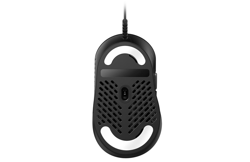 Odlične teflonske nožice brinu se za posve glatko klizanje miša po podlozi. U paketu dolazi jedan dodatni, zamjenski set nožica