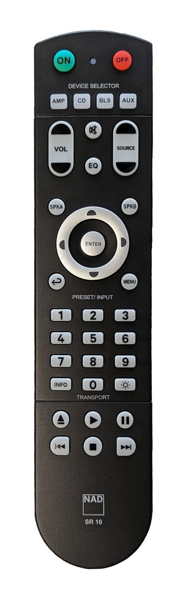 NAD-ov SR10 standardan je tvrtkin daljinski upravljač, koji estetski puno više odgovara modernim linijama C 389 nego vintage modelu C 3050, uz koji se također isporučuje