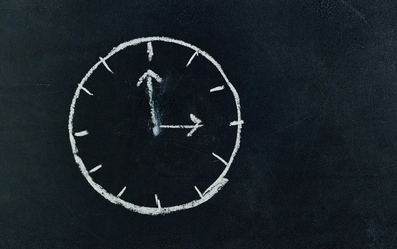 Noćas vratite analogne satove s 3 na 2, ostali će se već sami podesiti