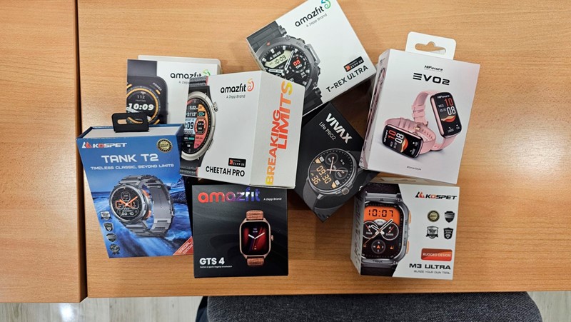 Pametni satovi iznimno su popularni, pa ako želite krajem godine sami sebe nagraditi ili ga nekome darovati, svakako prije pročitajte temu broja (i sudjelujte u nagradnoj igri!)