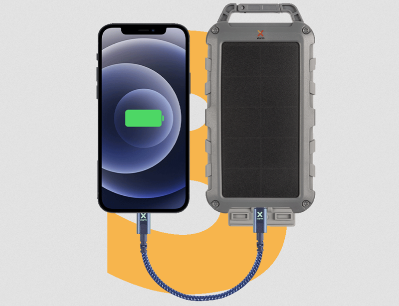 Xtorm Fuel Solar ima kapacitet da dvaput napuni prosječni mobitel, što nije puno za današnje standarde, ali se zato može napuniti solarno