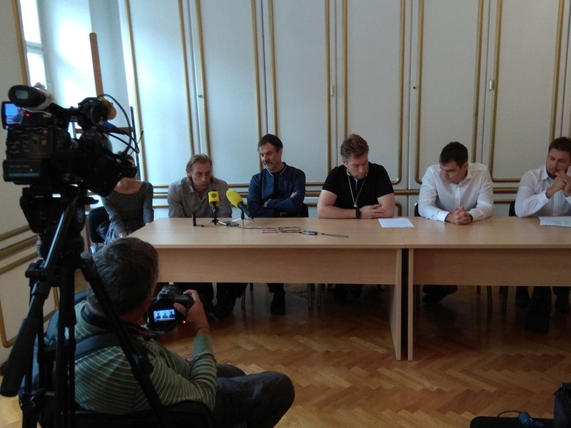 Antonio Nuić; Boris T. Matić; Ivan Goran-Vitez; Goran Ribarić