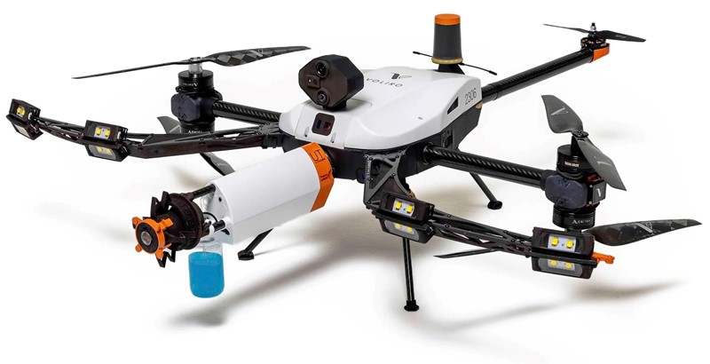 Trikopteri Voliro koriste rotirajuće gondole potisnike koje se kreću neovisno o tijelu drone