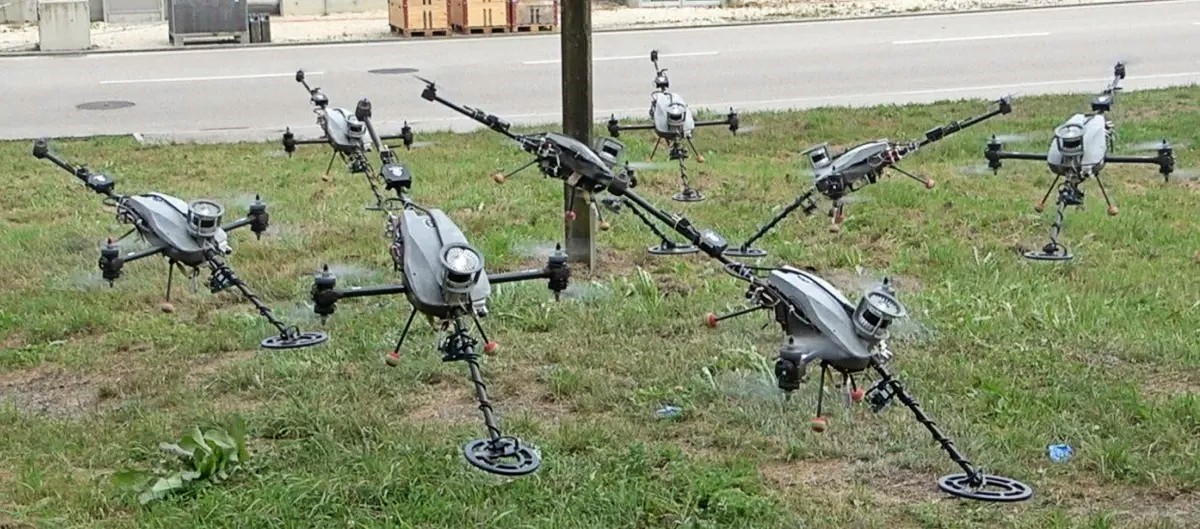 Dobro opremljen dron s pet stupnjeva slobode može sigurno detektirati zakopane predmete iz zraka