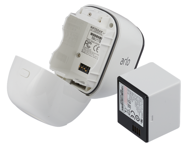 Kućište kamere lako se otvara pritiskom gumba, kako bi se mogla zamijeniti dvoćelijska li-ionska baterija, ključna za funkcioniranje kamere na pozicijama do kojih je problem dovući struju