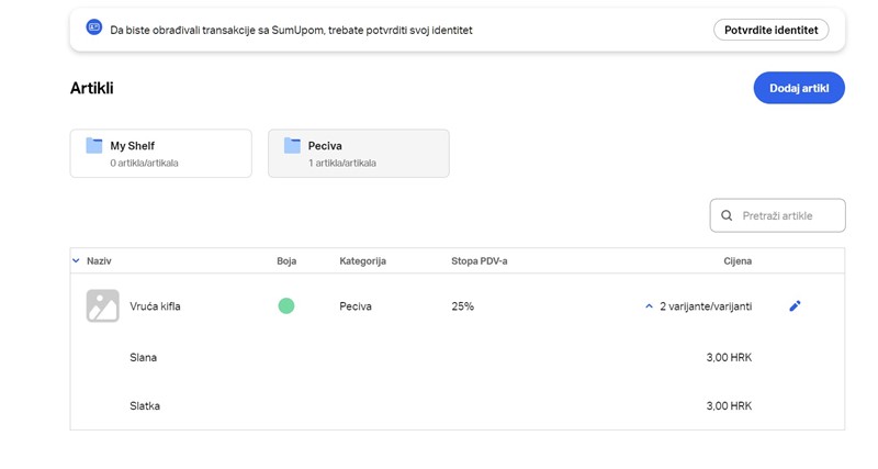 Iznos za naplatu moguće je utipkati ručno prilikom svake transakcije, ali dostupna je opcija unošenja liste artikala, zajedno s grupiranjem i različitim varijantama istog artikla