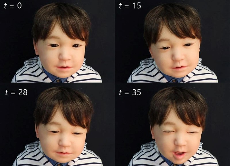 Snimke izraza pospanog raspoloženja na android robotu u obliku djeteta  📷 Hisashi Ishihara