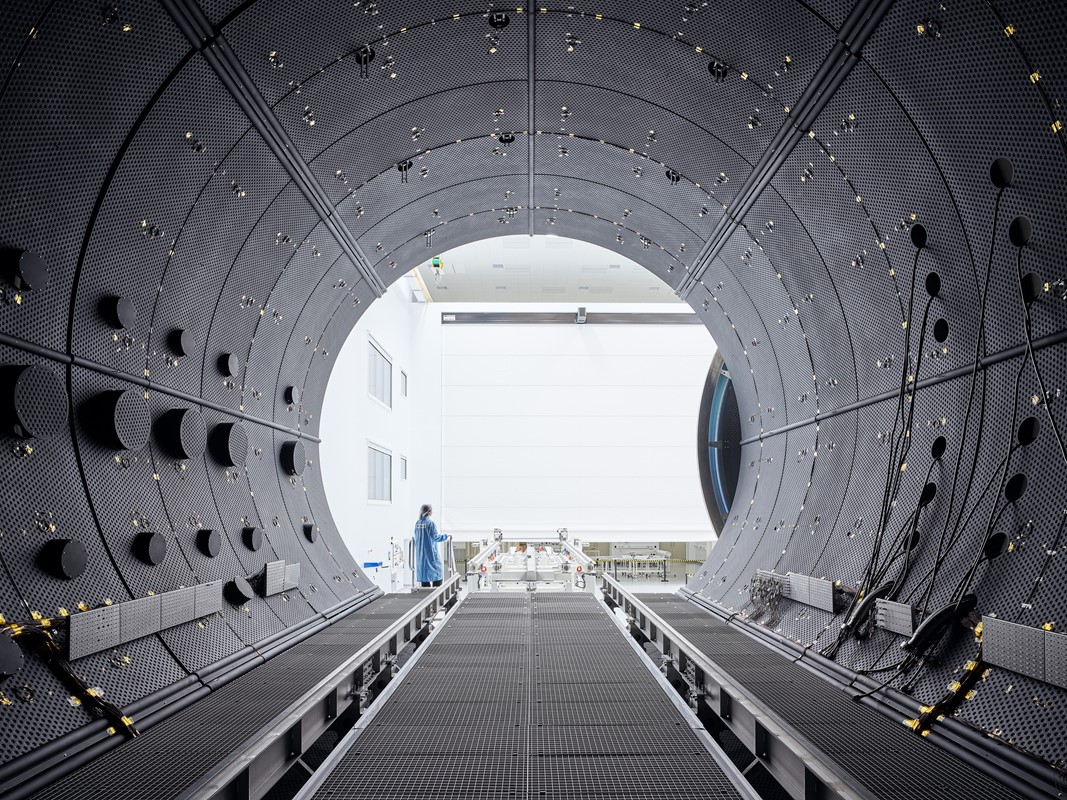 Unutrašnjost vakuumske komore u laboratoriju Rutherford Appleton, u Oxfordshireu, Engleska 📷 Foto: Rutherford Appleton Laboratory Space