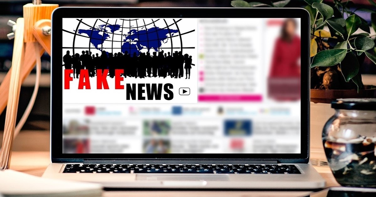 Verify internet. Fake News заставка.
