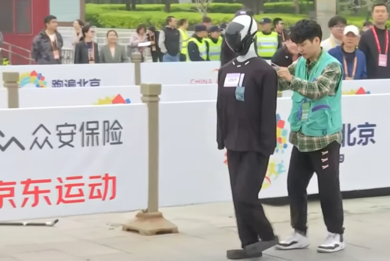 📷 CNN-News18 / YouTube / screenshot