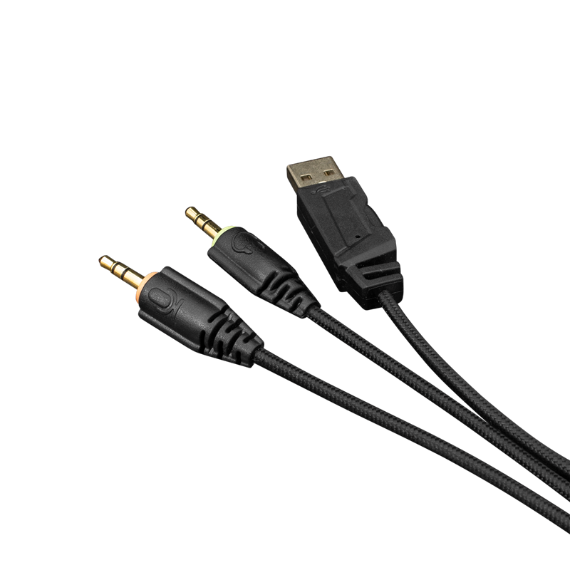 Pomalo neobična kombinacija zapravo ima smisla – 3,5-milimetarski konektori služe za spajanje sa zvučnom karticom, a USB osigurava napajanje za osvjetljenje